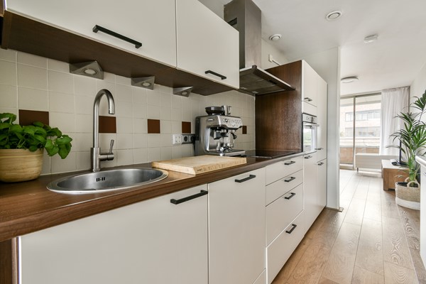 Medium property photo - Belgiëplein 82, 1066 SC Amsterdam